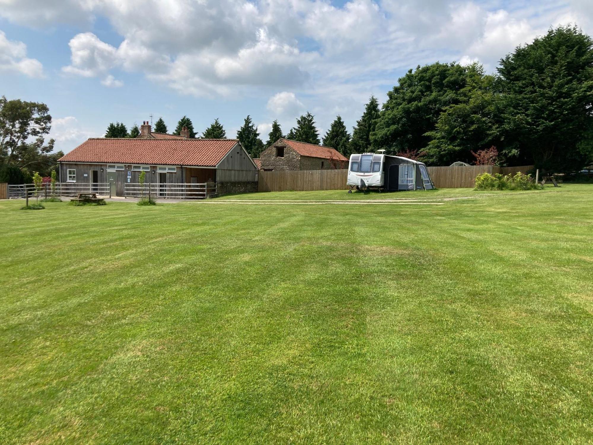 Bank Top Camping-North York Moors With Pitches For Caravans, Camper Vans And Tents Hotel Pickering Kamer foto